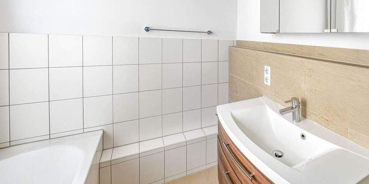 Mehrfamilienhaus, Wohnhaus Stuttgart / Degerloch Degerloch - 1 Zimmer, 316 m&sup2;, 1.750.000&euro; | Angebot:25730871