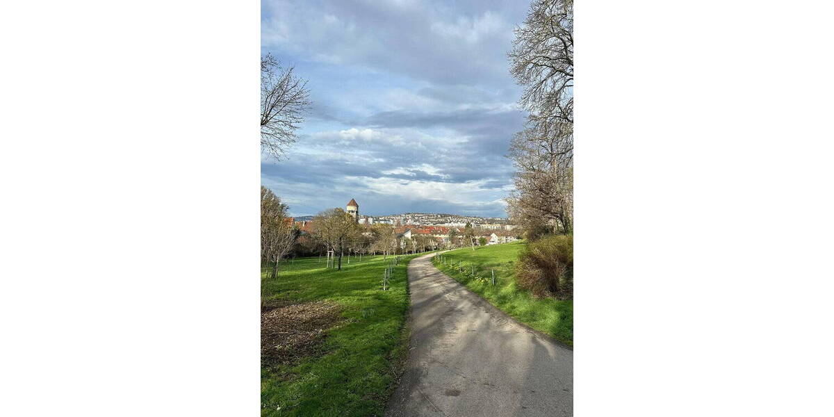 Etagenwohnung Stuttgart Ost - 3 Zimmer, 84 m&sup2;, 1.597&euro; | Angebot:26015856