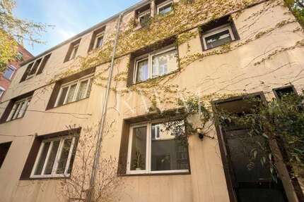 Haus Stuttgart Lehen - 6 Zimmer, 237 m&sup2;, 799.000&euro; | Angebot:27168953