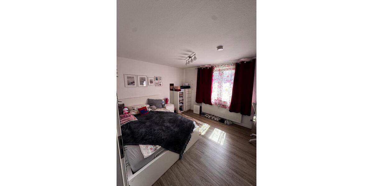 Etagenwohnung Albershausen - 4 Zimmer, 88 m&sup2;, 298.000&euro; | Angebot:25409083