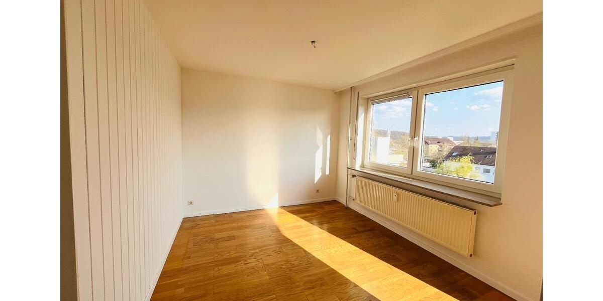 Etagenwohnung Leonberg - 2.5 Zimmer, 67 m&sup2;, 1.070&euro; | Angebot:25852570