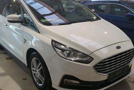 Ford S-Max 245.000 km 8.550 &euro; Ditzingen 71254