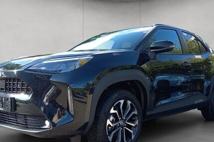 Toyota Yaris Cross 3.950 km 27.290 &euro; Stuttgart 70469