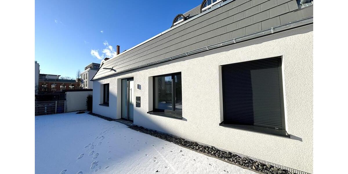 Erdgeschoßwohnung Sindelfingen - 2 Zimmer, 89 m&sup2;, 1.280&euro; | Angebot:25854092