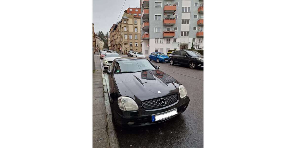 Mercedes-Benz SLK 200 180.000 km 6.300 &euro; Stuttgart 70197