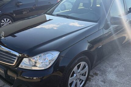 Mercedes-Benz C 200 171.000 km 7.500 &euro; Sindelfingen/Stuttgart 71069