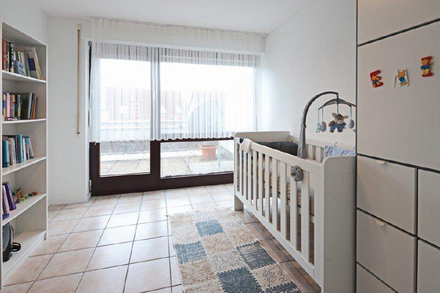 Etagenwohnung Schwieberdingen - 3.5 Zimmer, 120 m&sup2;, 1.450&euro; | Angebot:27580018