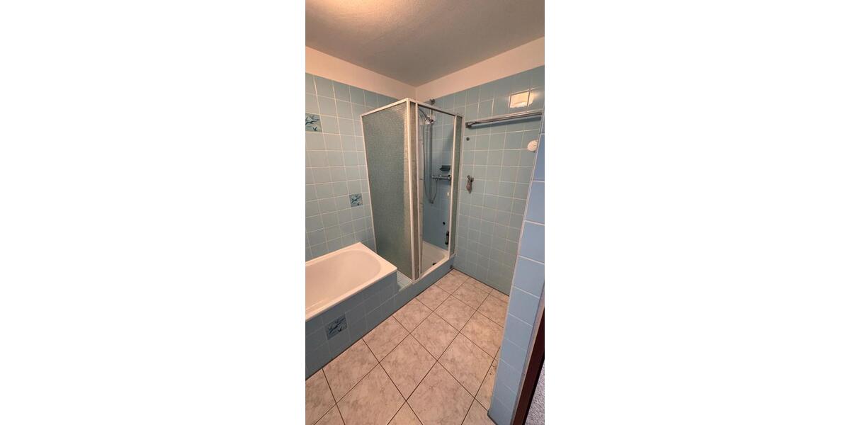 Etagenwohnung Kornwestheim - 4.5 Zimmer, 95 m&sup2;, 299.000&euro; | Angebot:27607422