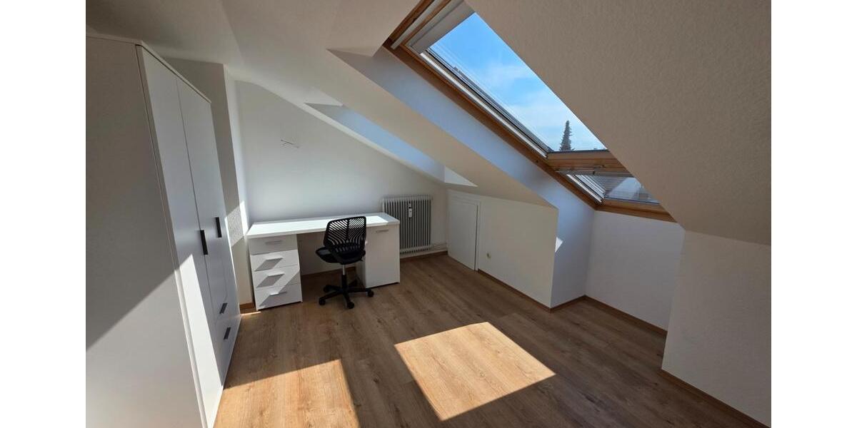 Dachgeschoßwohnung Stuttgart Sillenbuch - 3 Zimmer, 55 m&sup2;, 950&euro; | Angebot:25870538