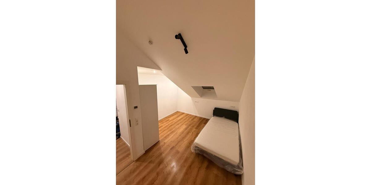 Erdgeschoßwohnung Kirchheim unter Teck - 4 Zimmer, 88 m&sup2;, 500&euro; | Angebot:25899649