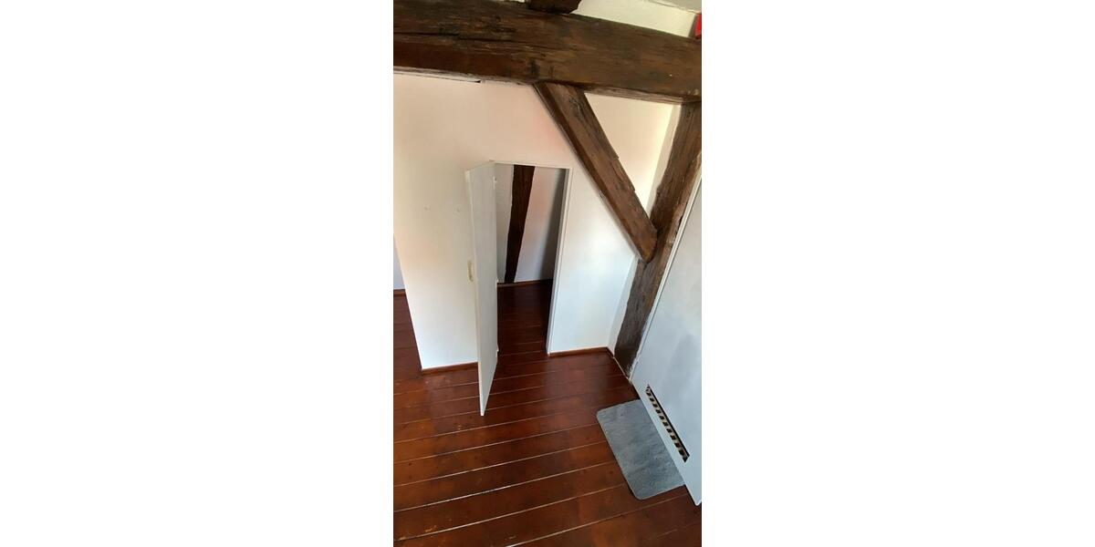 Dachgeschoßwohnung Weissach - 2 Zimmer, 60 m&sup2;, 745&euro; | Angebot:26671223