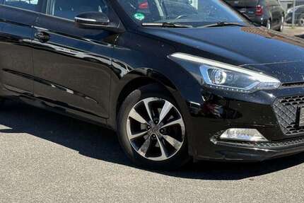 Hyundai i20 144.000 km 5.500 &euro; Winterbach 73650