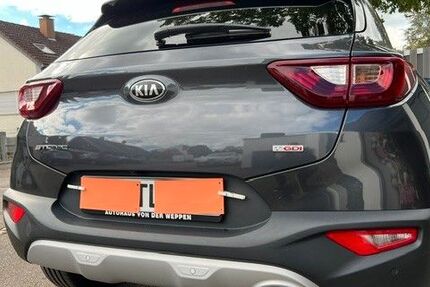 Kia Stonic 64.900 km 10.800 &euro; Stuttgart Möhringen 70567