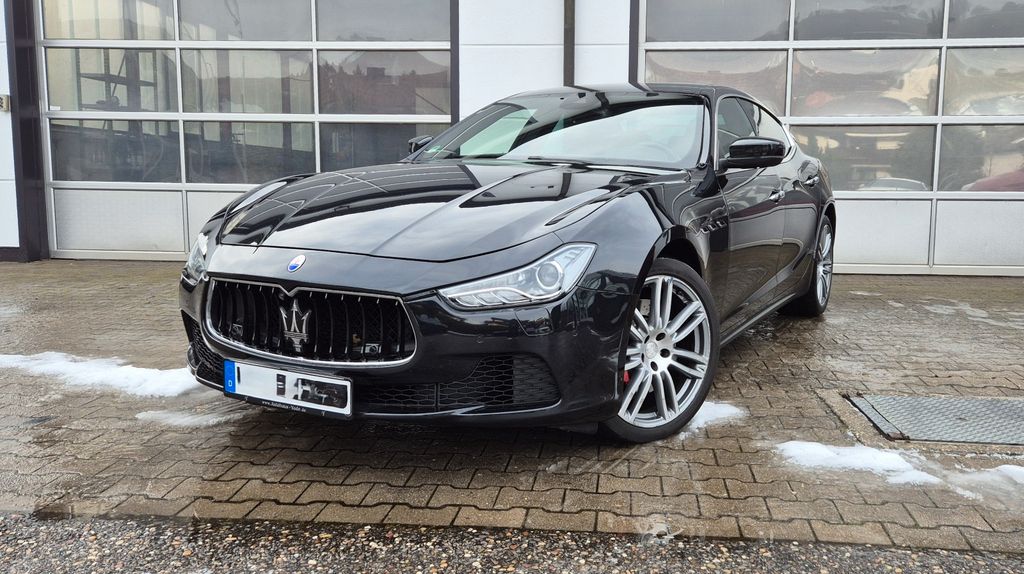 Maserati Ghibli 210.000 km 19.990 &euro; Untergruppenbach 74199