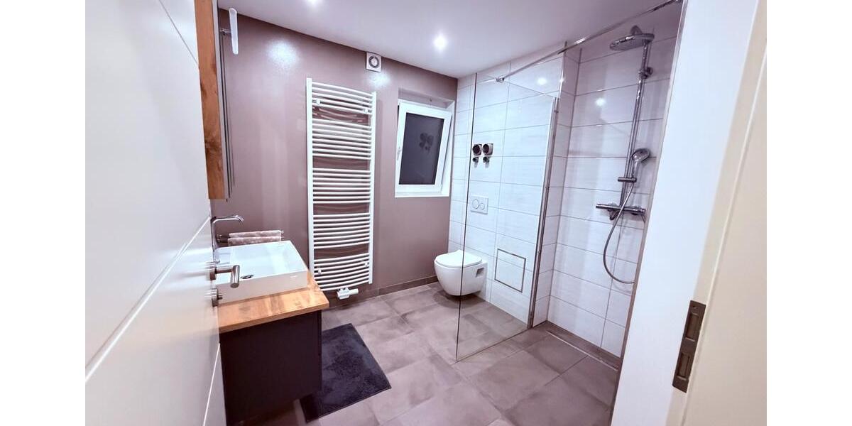 Etagenwohnung Walheim - 4 Zimmer, 110 m&sup2;, 1.500&euro; | Angebot:25932457