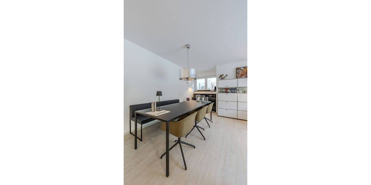 Etagenwohnung Ludwigsburg Ost - 3 Zimmer, 93 m&sup2;, 665.000&euro; | Angebot:26658945