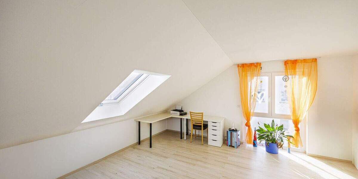 Einfamilienhaus Bönnigheim - 6 Zimmer, 150 m&sup2;, 699.000&euro; | Angebot:25697994