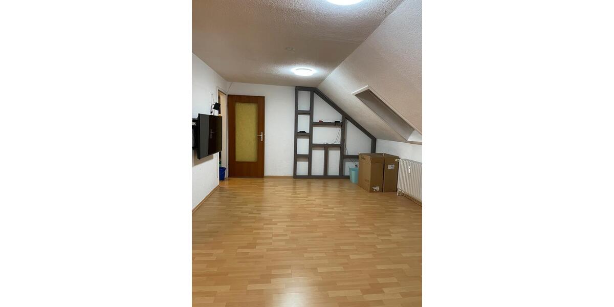 Dachgeschoßwohnung Rutesheim - 2.5 Zimmer, 58 m&sup2;, 1.150&euro; | Angebot:26679246
