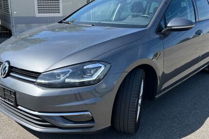 VW Golf 281.582 km 7.490 &euro; Göppingen 73037