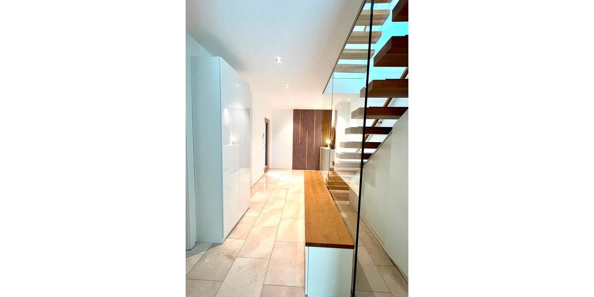 Doppelhaushälfte Ludwigsburg - 5 Zimmer, 205 m&sup2;, 1.490.000&euro; | Angebot:27259192