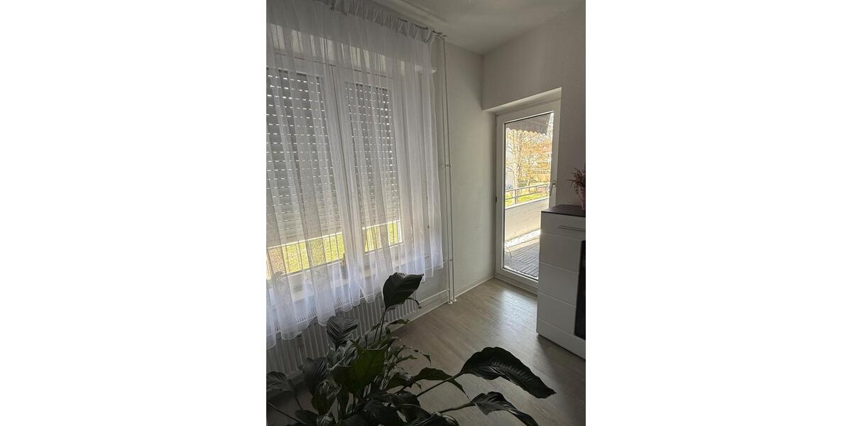 Etagenwohnung Stuttgart Vaihingen - 3 Zimmer, 67 m&sup2;, 1.070&euro; | Angebot:26047575