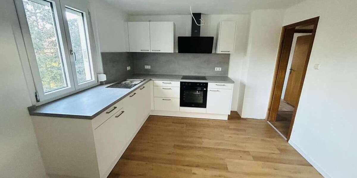 Etagenwohnung Kirchheim am Neckar - 2.5 Zimmer, 63 m&sup2;, 770&euro; | Angebot:25941472
