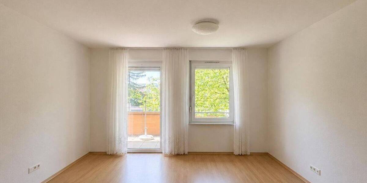 Etagenwohnung Ludwigsburg Eglosheim - 2 Zimmer, 60 m&sup2;, 800&euro; | Angebot:26686979