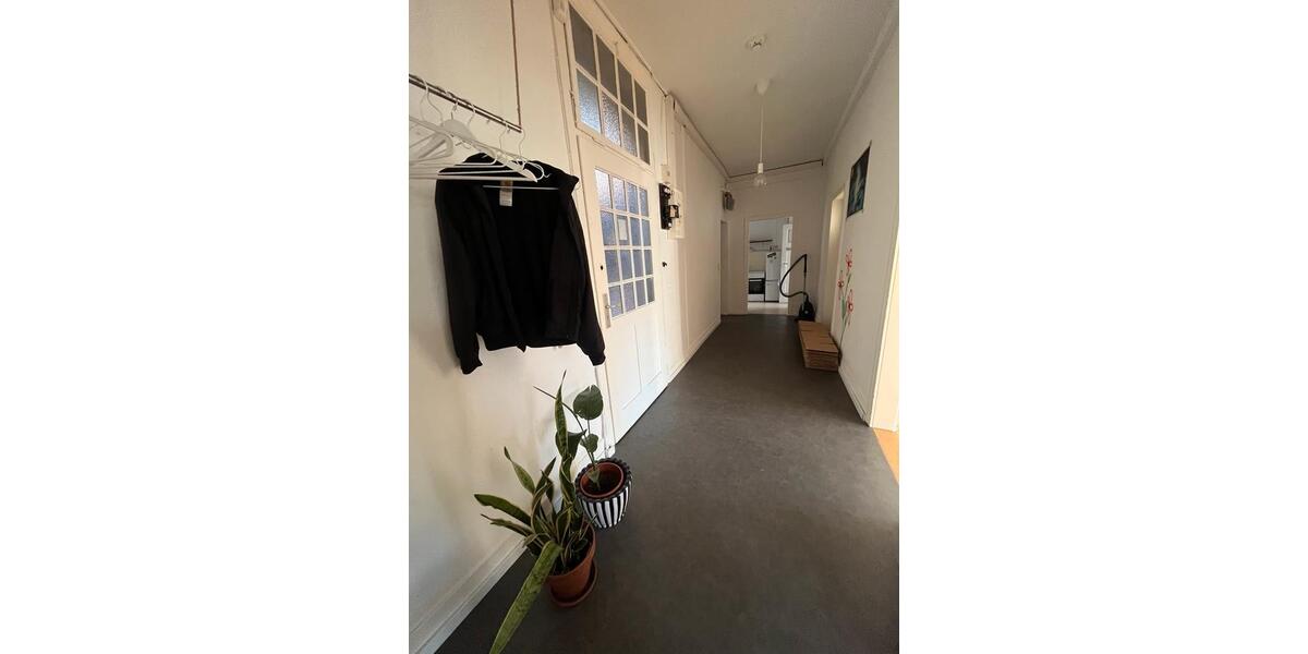 Etagenwohnung Stuttgart Stuttgart-Ost - 3 Zimmer, 90 m&sup2;, 1.470&euro; | Angebot:25158411