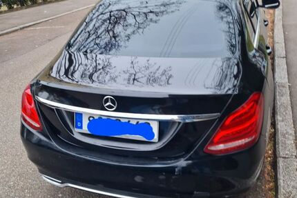 Mercedes-Benz C 180 198.000 km 13.499 &euro; Stuttgart 70374