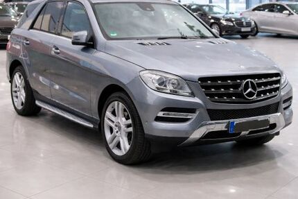 Mercedes-Benz ML 350 163.000 km 18.200 &euro; Böblingen 71034
