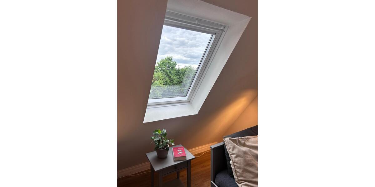 Dachgeschoßwohnung Stuttgart Stuttgart-Nord - 2 Zimmer, 46 m&sup2;, 1.290&euro; | Angebot:25917318