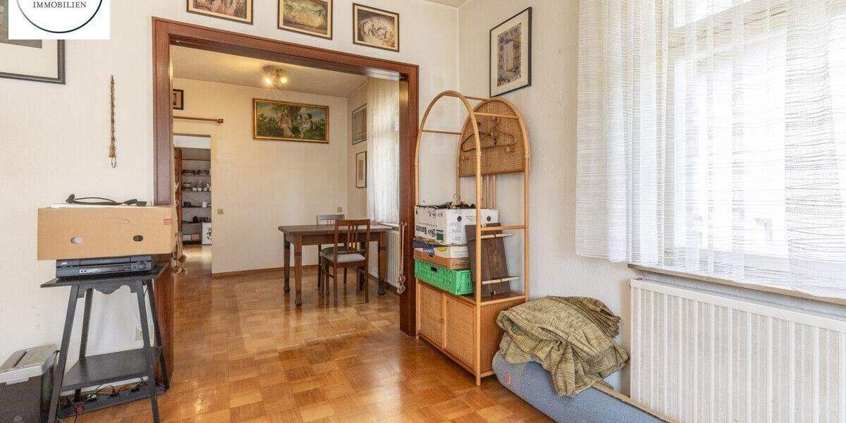 Mehrfamilienhaus, Wohnhaus Schorndorf - 8 Zimmer, 160 m&sup2;, 398.000&euro; | Angebot:25738428