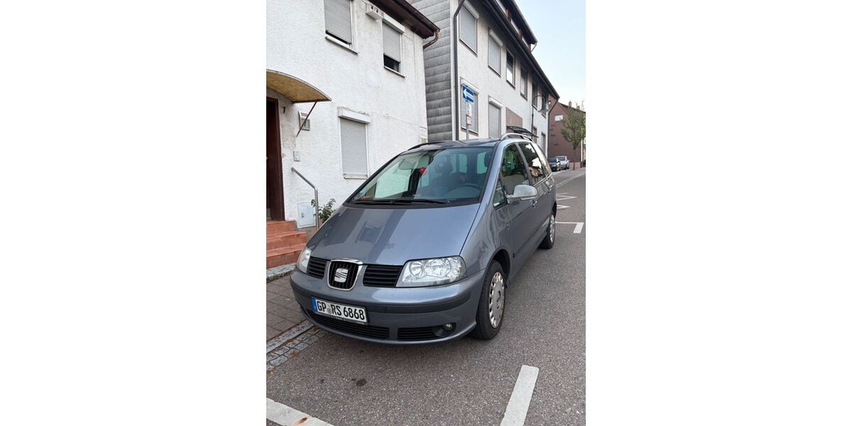 Seat Alhambra 265.000 km 2.799 &euro; Göppingen 73035