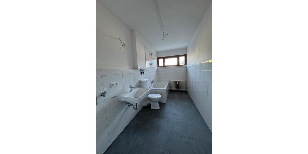 Etagenwohnung Göppingen Faurndau - 4 Zimmer, 102 m&sup2;, 1.024&euro; | Angebot:25342964