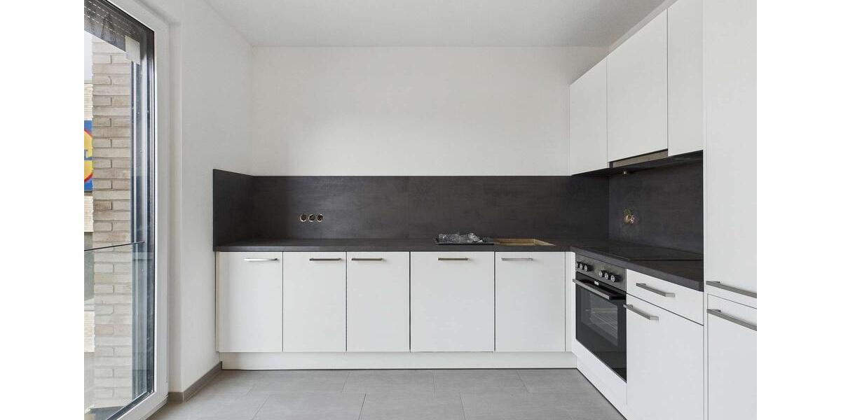 Dachgeschoßwohnung Sindelfingen Sindelfingen (Stadt) - 2 Zimmer, 68 m&sup2;, 1.350&euro; | Angebot:22893223