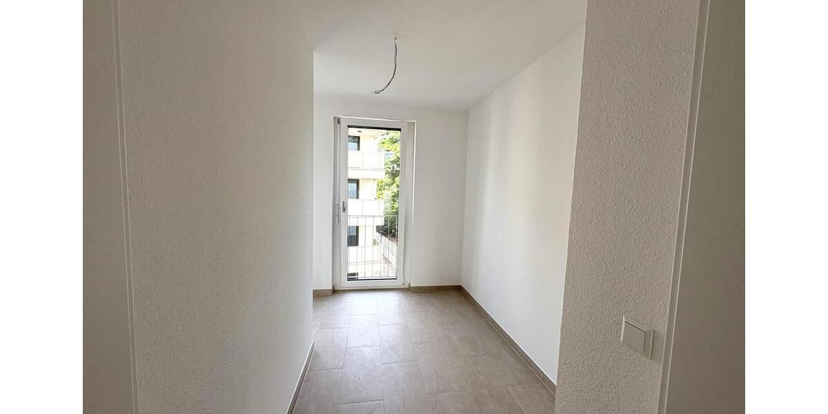 Etagenwohnung Leonberg - 3 Zimmer, 83 m&sup2;, 1.551&euro; | Angebot:23644747