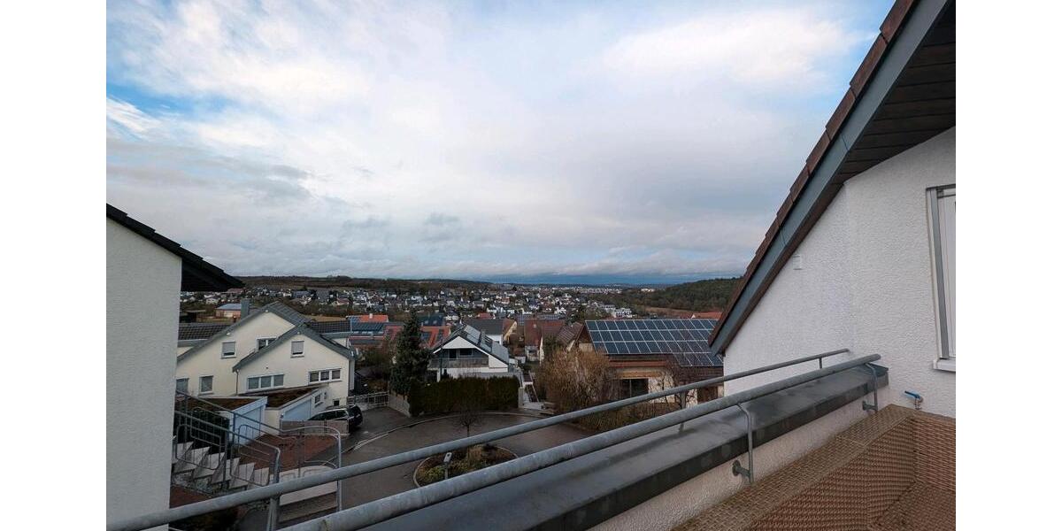 Dachgeschoßwohnung Weissach - 5.5 Zimmer, 104 m&sup2;, 445.000&euro; | Angebot:25044567