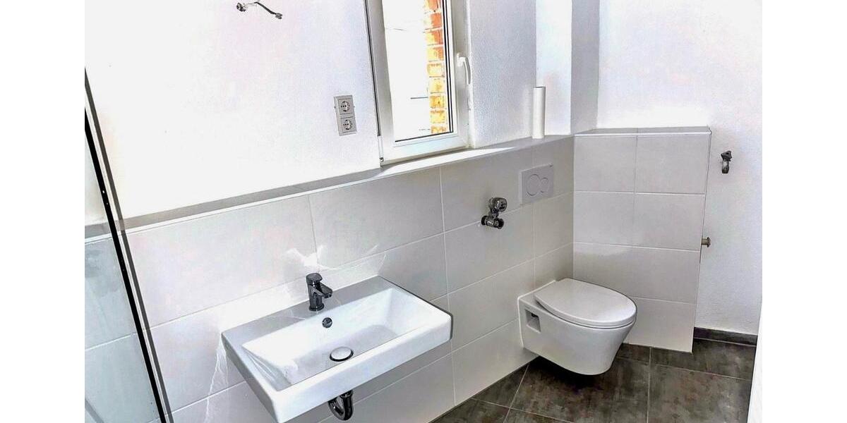 Dachgeschoßwohnung Stuttgart Stuttgart-Ost - 3 Zimmer, 60 m&sup2;, 1.000&euro; | Angebot:26531640