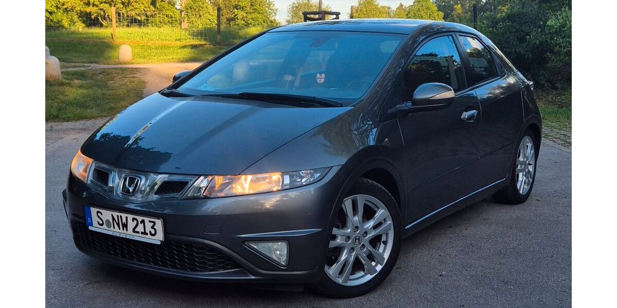 Honda Civic 153.640 km 6.799 &euro; Stuttgart 70372