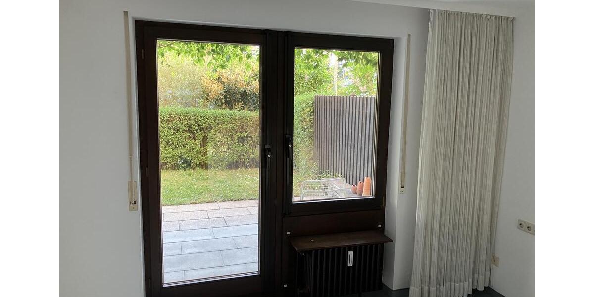 Erdgeschoßwohnung Stuttgart Botnang - 3.5 Zimmer, 87 m&sup2;, 1.300&euro; | Angebot:26660013