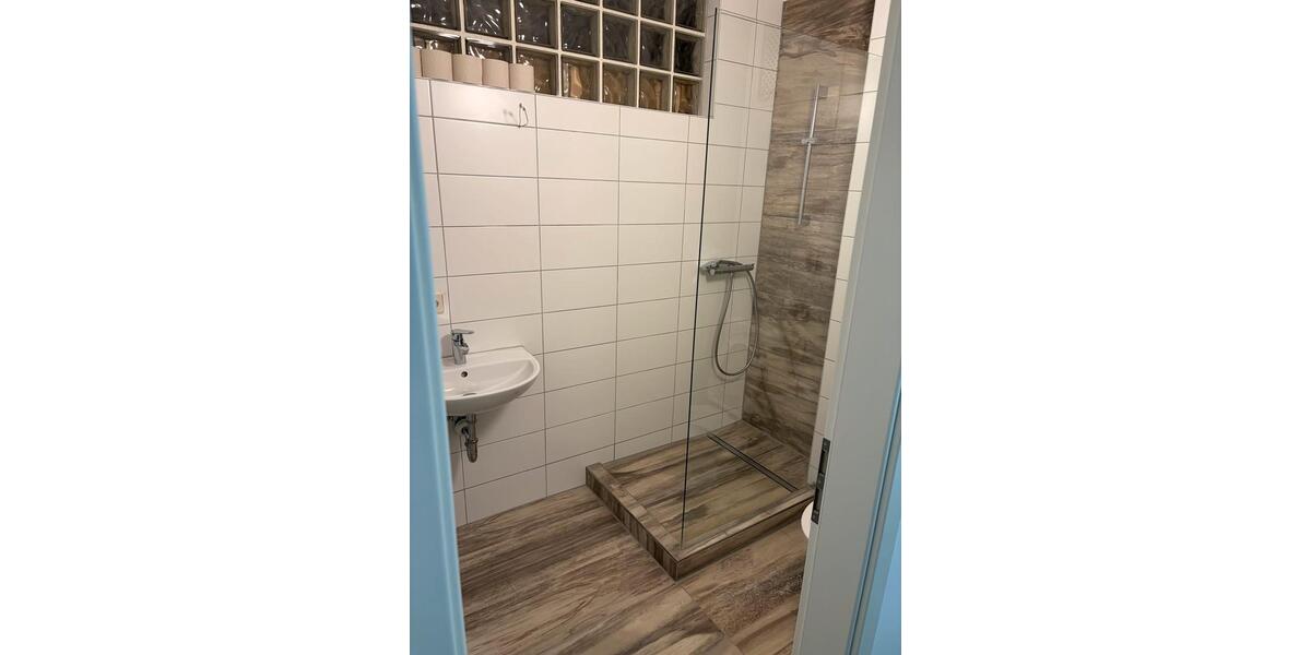 Etagenwohnung Stuttgart Mühlhausen - 1 Zimmer, 32 m&sup2;, 850&euro; | Angebot:25105291