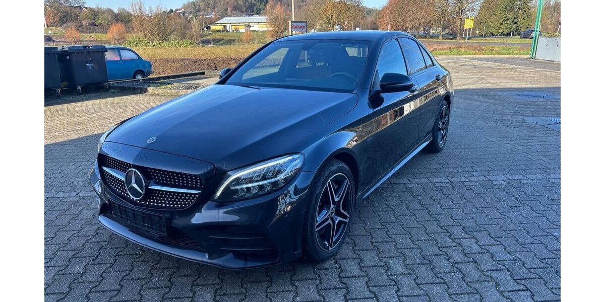 Mercedes-Benz C 300 152.000 km 23.990 &euro; Magstadt 71106