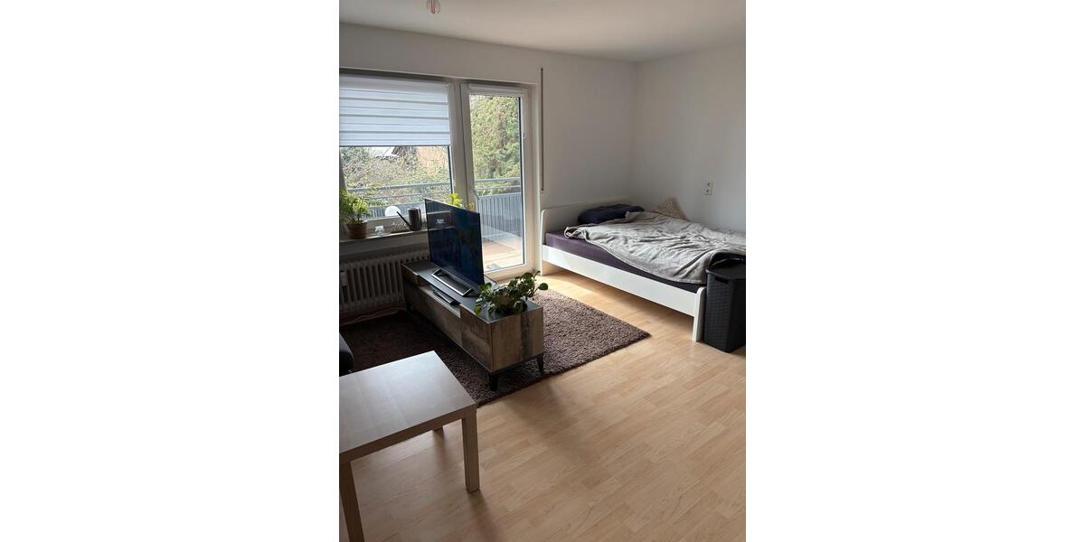 Etagenwohnung Ludwigsburg Oßweil - 1 Zimmer, 32 m&sup2;, 590&euro; | Angebot:25931251