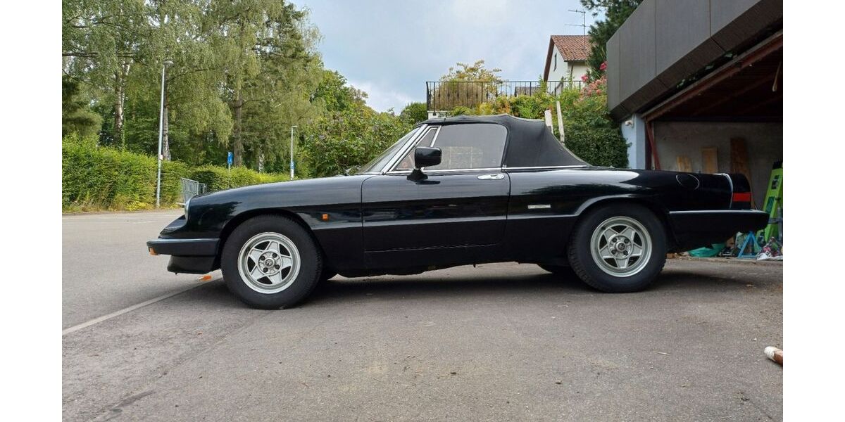 Alfa Romeo Spider 100.376 km 6.800 &euro; Renningen 71272