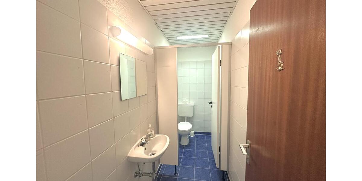 Gewerbeobjekt Backnang - 1.300&euro; | Angebot:25510356