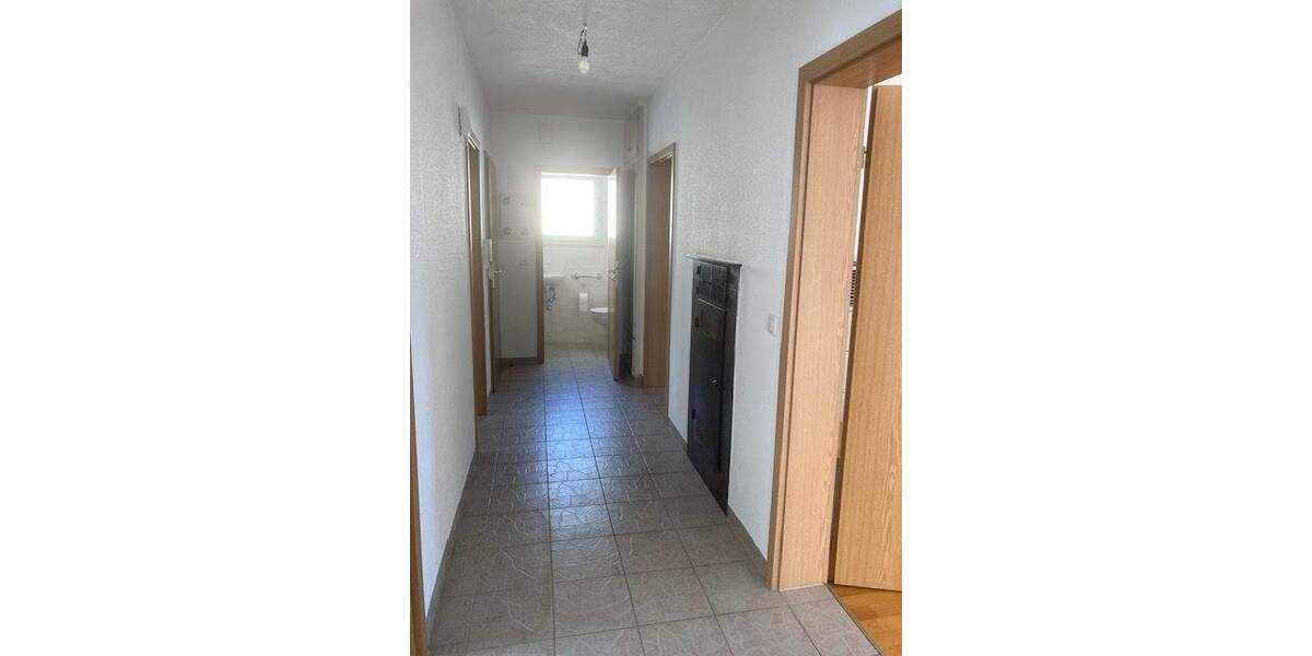 Etagenwohnung Stuttgart Möhringen - 2 Zimmer, 80 m&sup2;, 900&euro; | Angebot:25727018