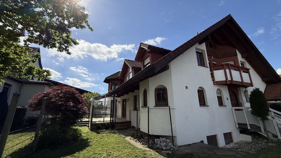 Einfamilienhaus Wangen - 6.5 Zimmer, 212 m&sup2;, 2.250&euro; | Angebot:26560284