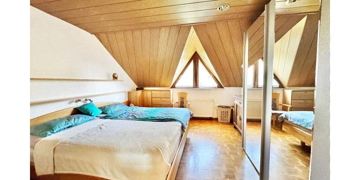 Mehrfamilienhaus, Wohnhaus Stuttgart Vaihingen - 7 Zimmer, 160 m&sup2;, 1.149.000&euro; | Angebot:25704683