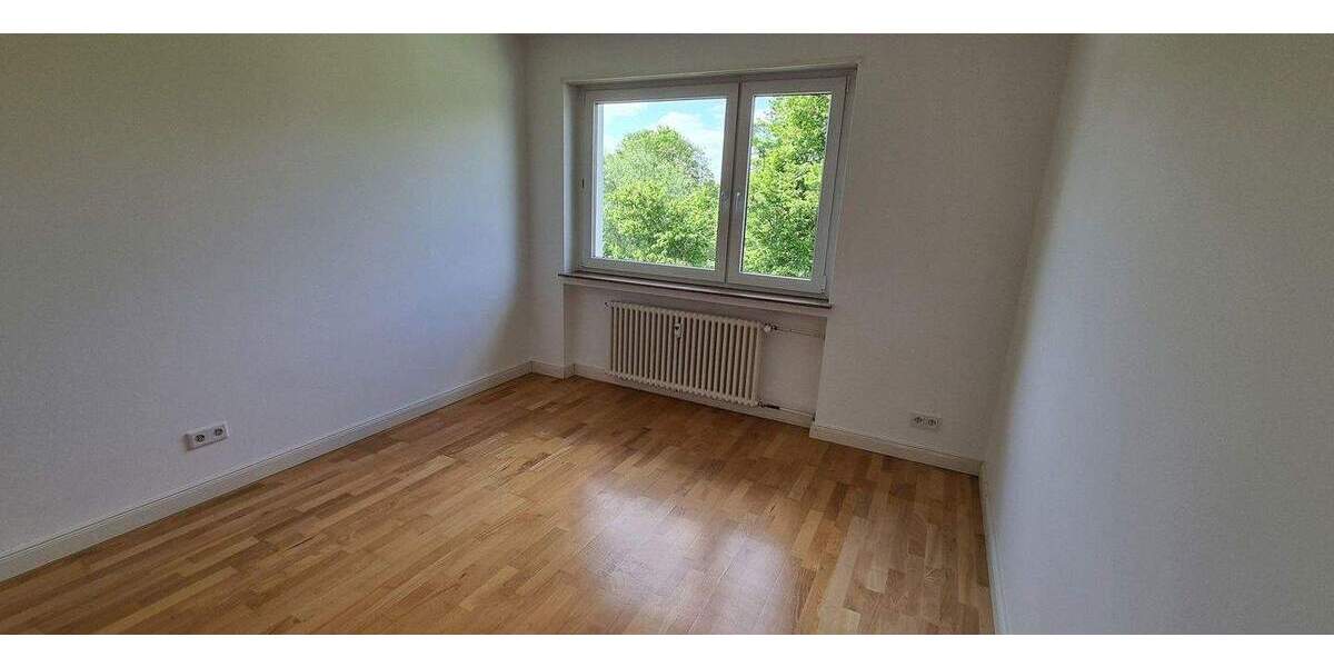 Etagenwohnung Böblingen Böblingen (Stadt) - 3 Zimmer, 77 m&sup2;, 295.000&euro; | Angebot:25805871