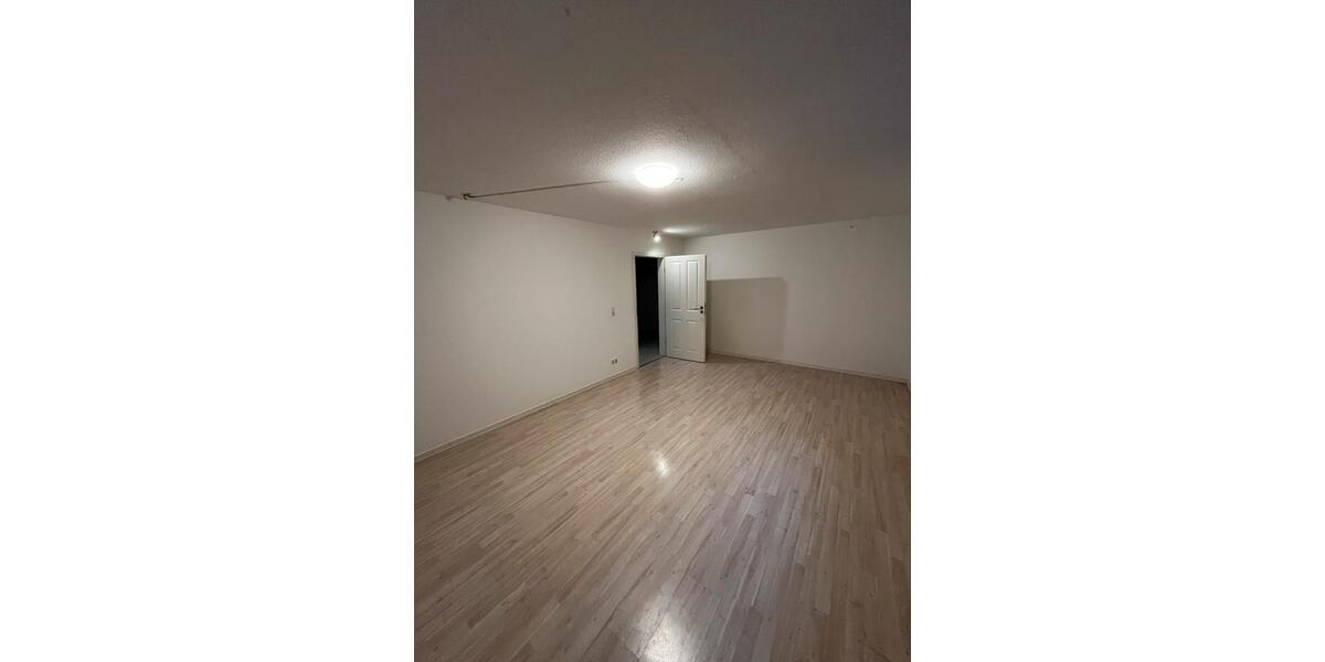 Etagenwohnung Renningen - 2 Zimmer, 58 m&sup2;, 900&euro; | Angebot:27615614